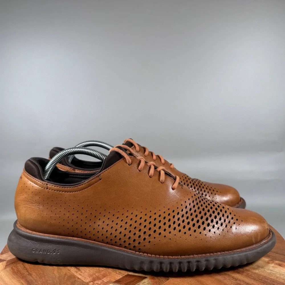 Cole Haan 2.ZEROGRAND Laser Wingtip Oxford Mens 9.5M British Tan Leather‎ C25351